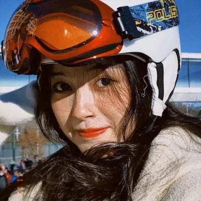 戴手套的小杀手